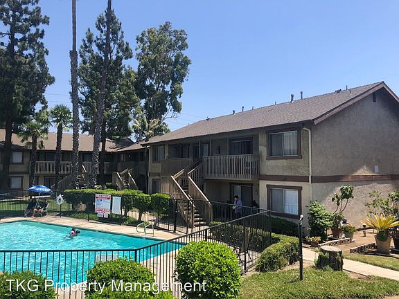 2nd image of 12801 Lewis St APT 10