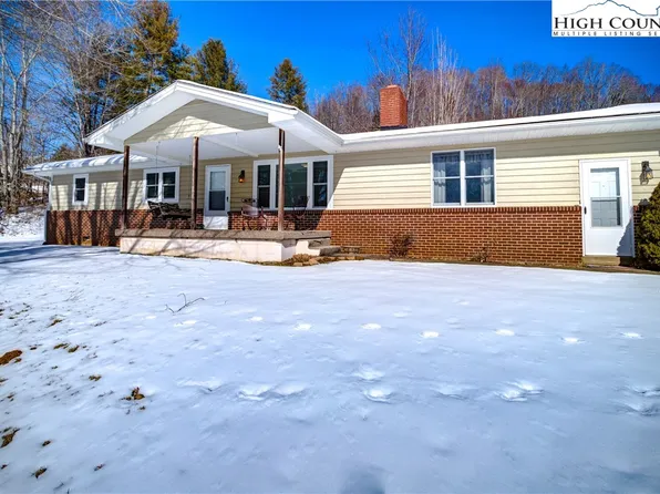 3689 Old US Highway 421, Vilas, NC 28692