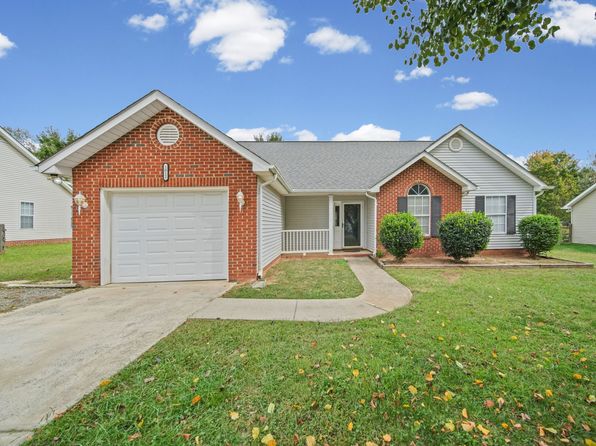 1012 Ridgefield Cir