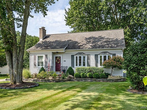 3rd image of 386 Bauman Rd