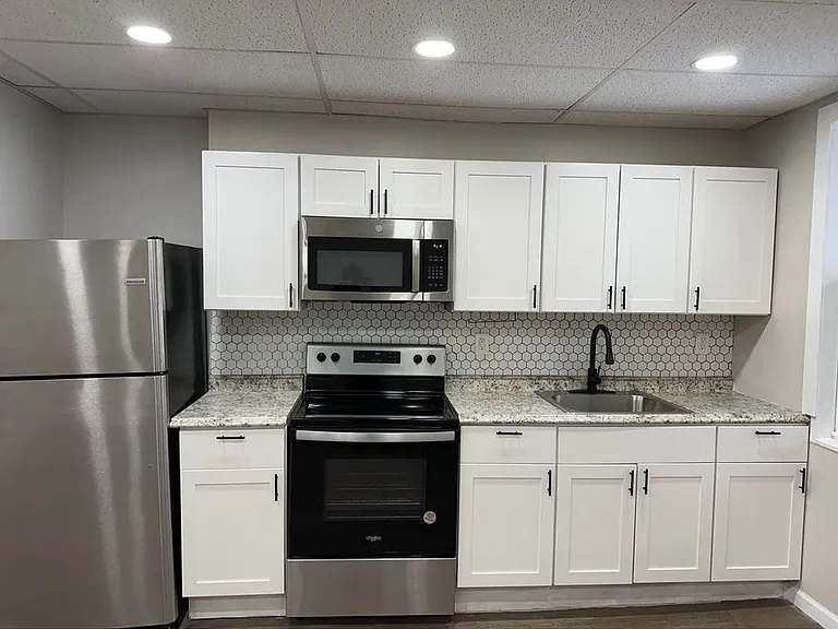 1213 Pittston Ave #1 — Photo 11