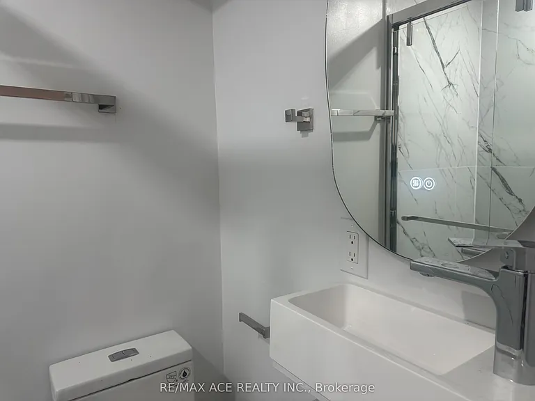 7 Glacier Cres #BASEMENT — Photo 18