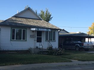 210 W  216 W Center, rawlins, WY 82301