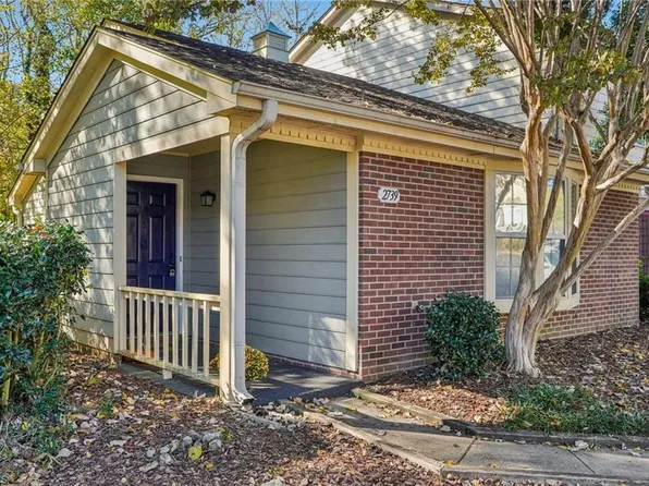 2739 Cottage Pl, Greensboro, NC 27455