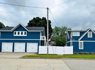 400 S Marquette Rd, Prairie Du Chien, WI 53821