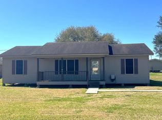 1006 Margarite Dr, Breaux Bridge, LA 70517