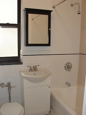 Sold by Stein-Perry | media 18