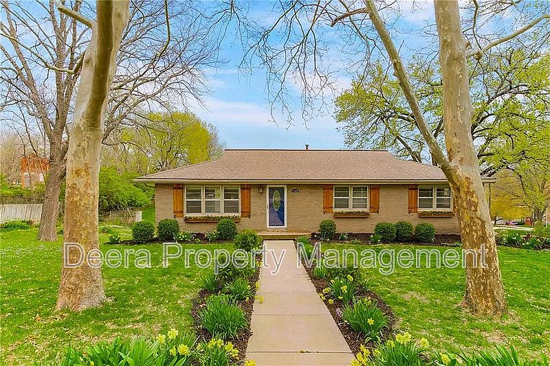 1st image of 1305 Craig Dr