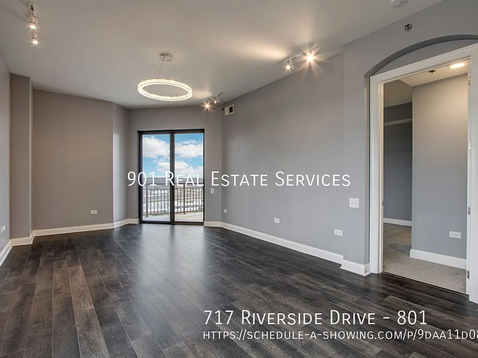 717 Riverside Dr #801