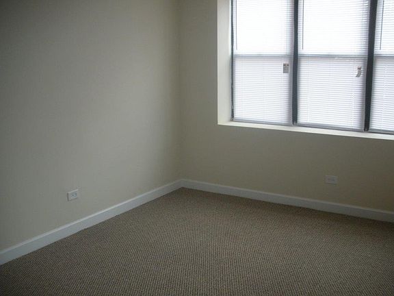 4th image of 4752 S Wabash Ave #4752100