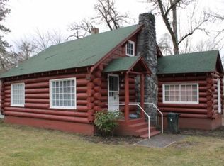 54 Rogue River Hwy, Gold Hill, OR 97525