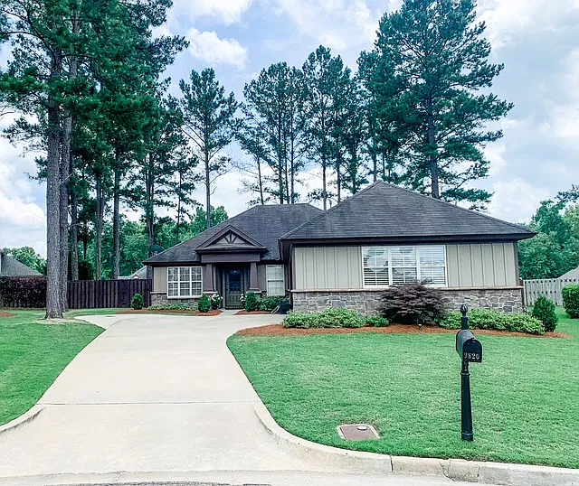9820 Silver Bell Ct