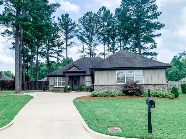 9820 Silver Bell Ct, Pike Road, AL 36064