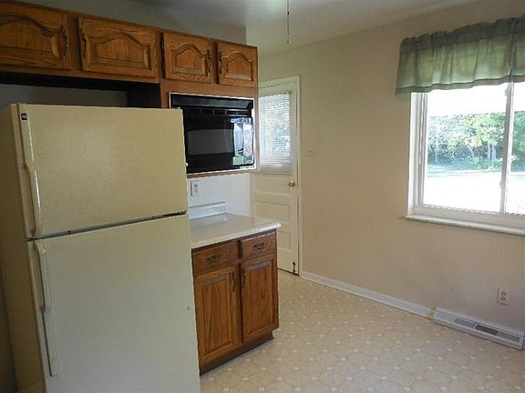 5th image of 5434 Alomar Dr