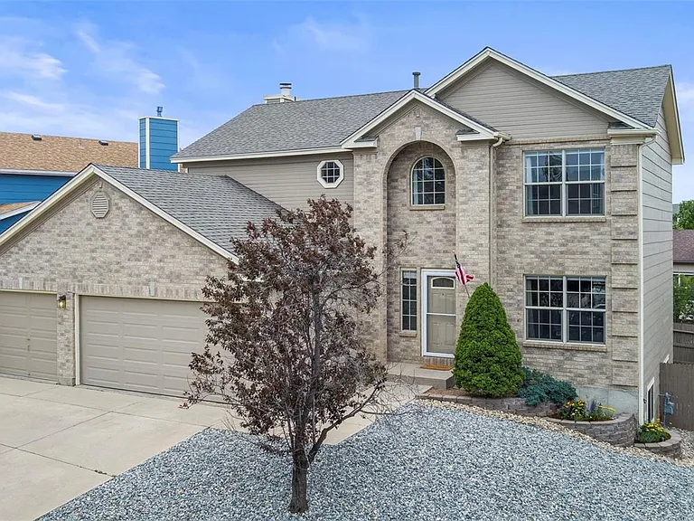 2655 Clapton Dr — Photo 7