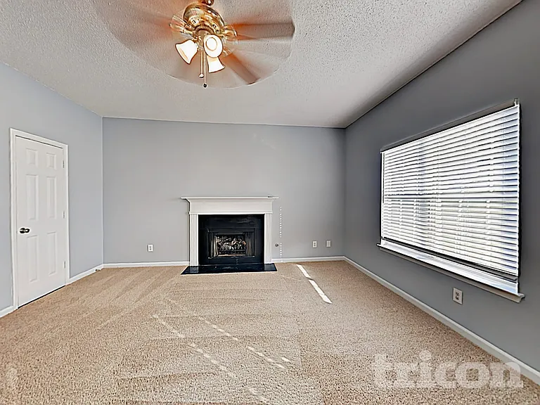 216 Ernestine Way — Photo 6