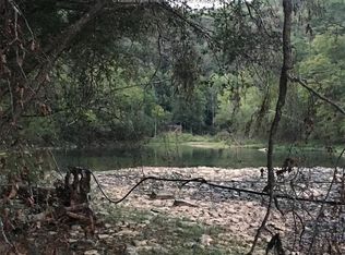 12 Joes Rd, Bomont, WV 25030