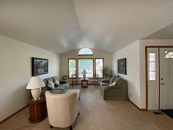 vaulted ceiling