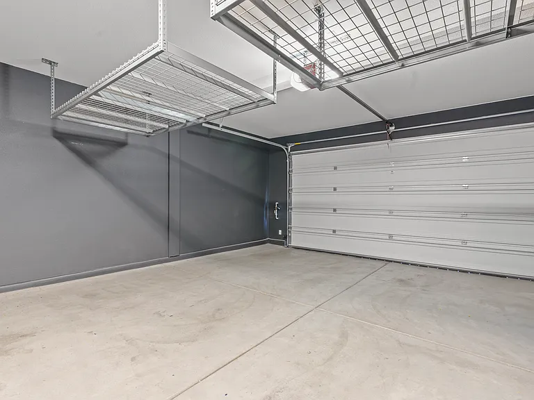 8370 Charleston Peak St — Photo 30