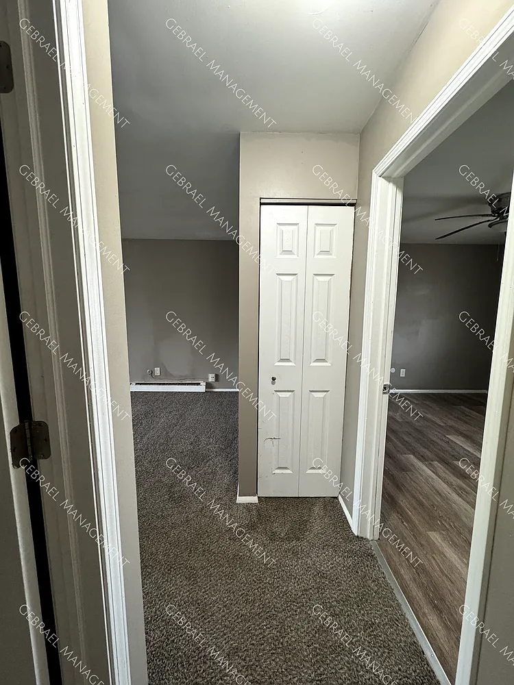 Pineview Manor — Photo 4