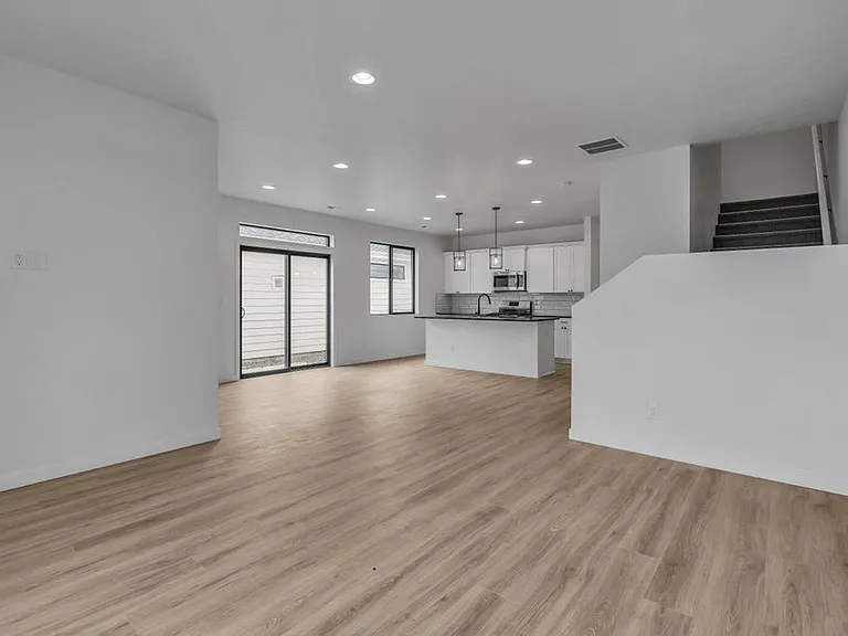 5114 E Hope Ave — Photo 8