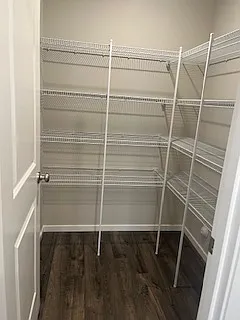 821 Bradley St NE — Photo 4