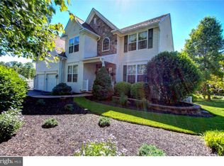 90 Timberview Dr, Pottstown, PA 19464