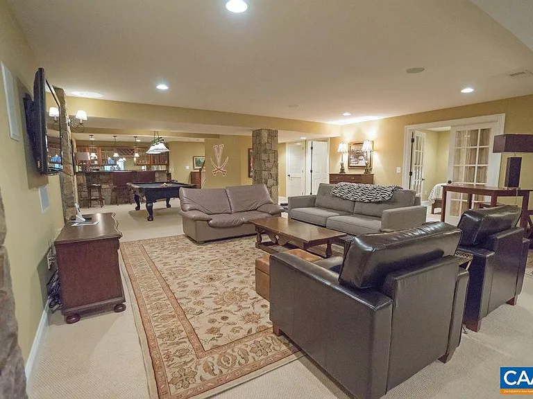 836 Colridge Dr — Photo 15
