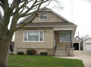 1027 S 25th St, Manitowoc, WI 54220