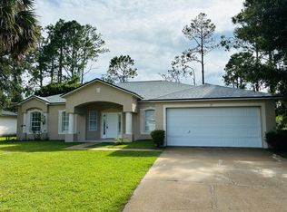 17 Palmyra Ln, Palm Coast, FL 32164
