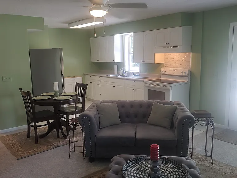 251 Tower Heights Ct #251 — Photo 7