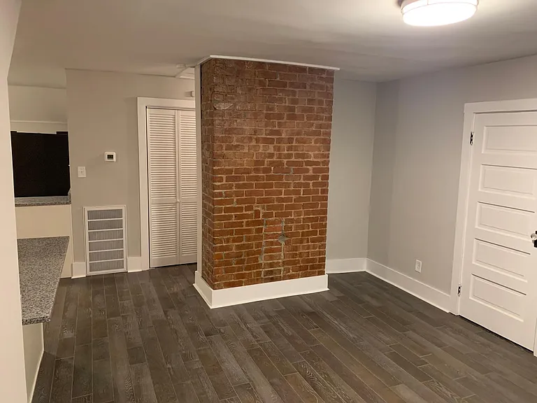1419 Locust St #3 — Photo 17