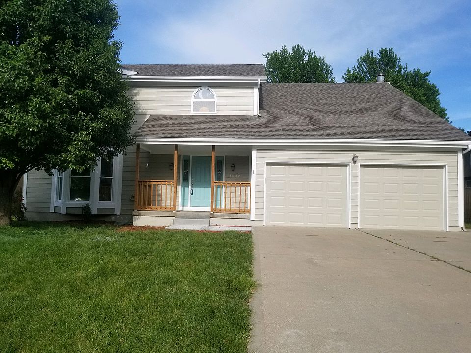 1st image of 1037 SE Cape Dr