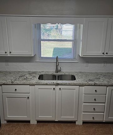 3rd image of 1825 71st Ave