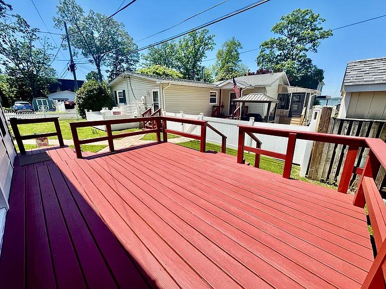 Deck