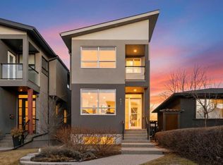 4906 W 21st St SW, Calgary, AB T2T5B6