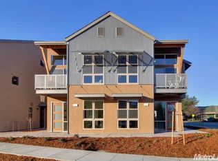 2765 Del Rio Pl #B, Davis, CA 95618