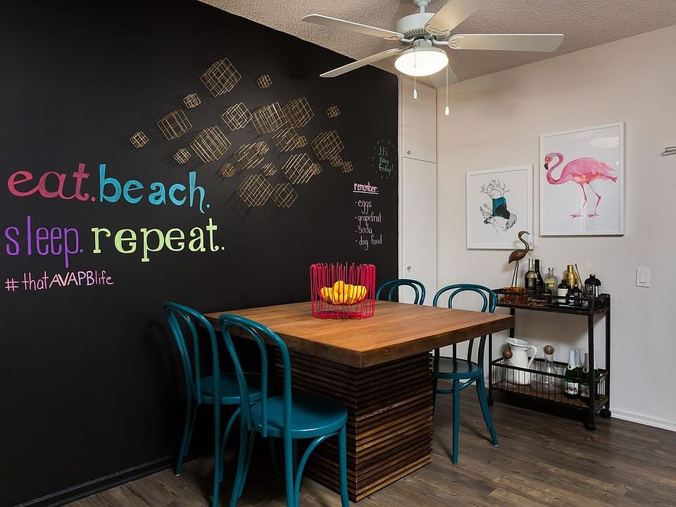 One Bedroom Dining Area