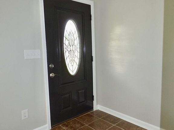 4th image of 1501 Karin St