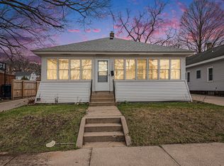 1728 Newark Ave SE, Grand Rapids, MI 49507