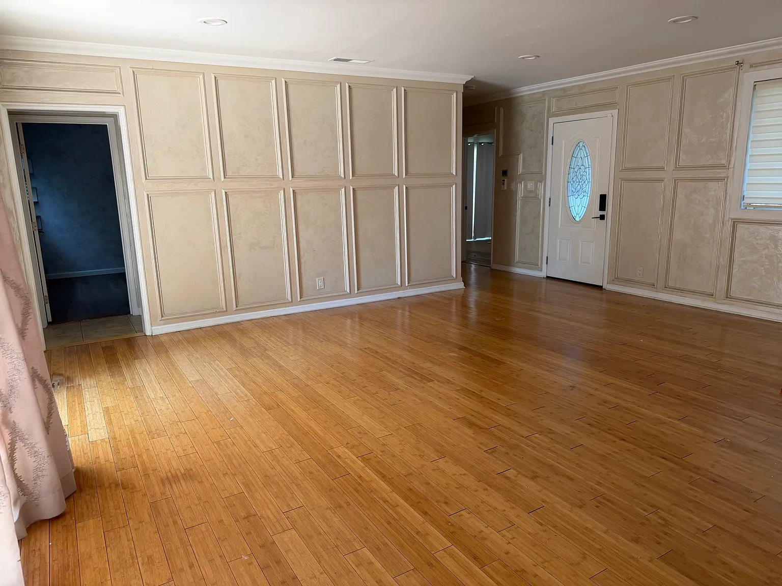 2 bed, 1101 sqft, $3,995 — Photo 3