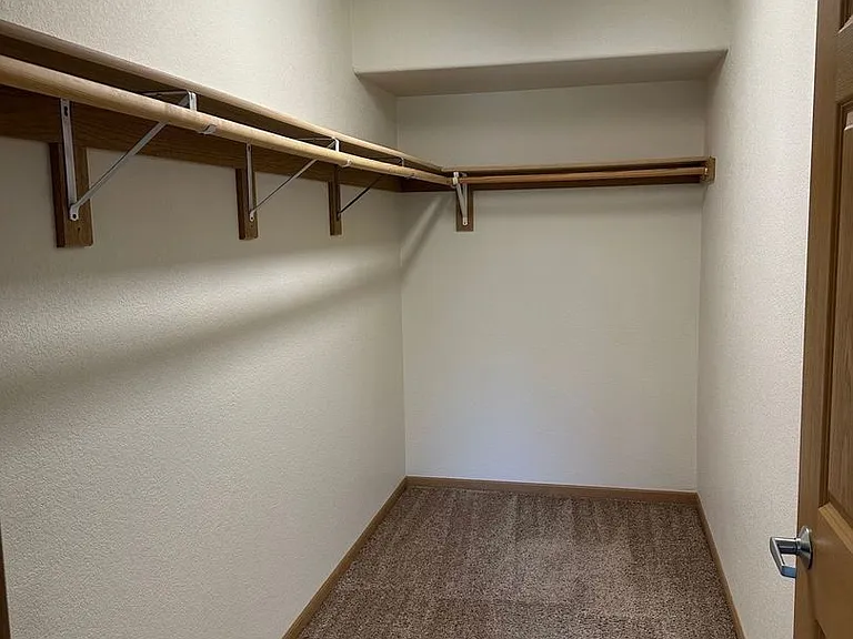 Madison Apartments — Photo 58