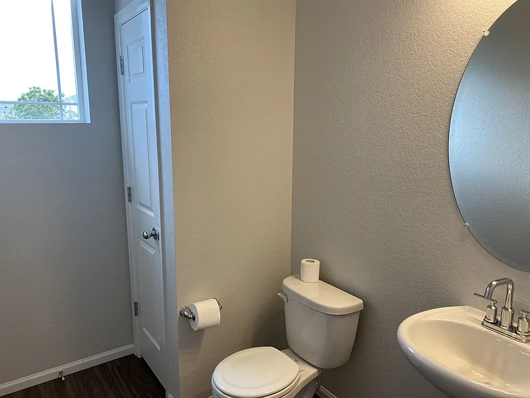 78 Bountiful Ave — Photo 6
