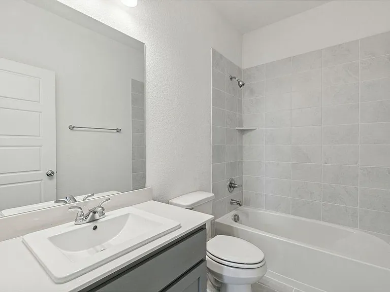 3109 Leatherwood Ln — Photo 3