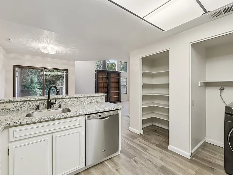 34898 Tiburon Ter — Photo 11
