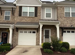 322 Banbury Dr, Gallatin, TN 37066