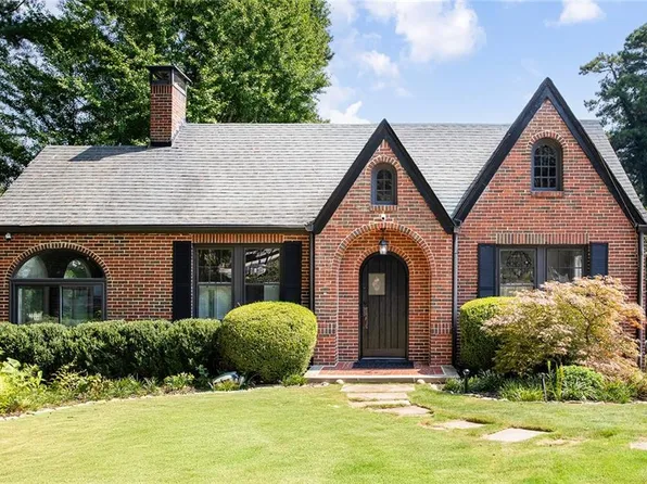 557 E Wesley Rd NE, Atlanta, GA 30305