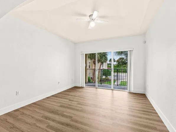 1503 Belmont Pl, Boynton Beach, FL