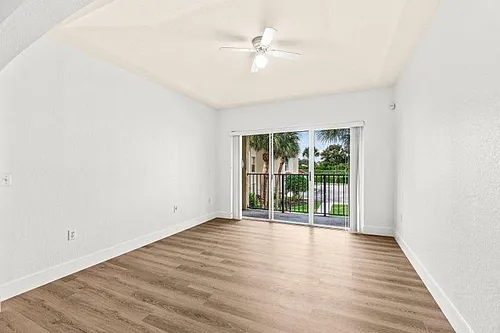 1503 Belmont Pl Photo 1