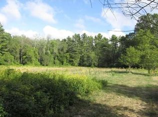 52 Farmers Ln, Wareham, MA 02571